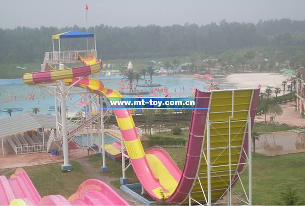 水上樂(lè)園設(shè)備